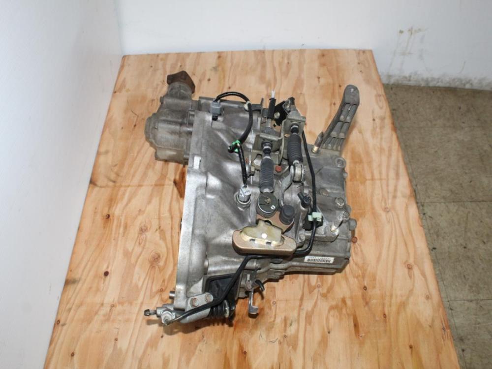 2002 2003 2004 2005 2006 HONDA CRV AWD 5 Speed Manual Transmission K24A 2.4L K-Series JDM: Image 6