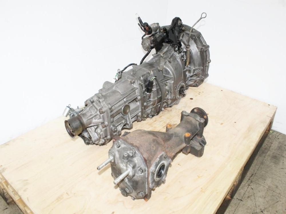 JDM 2002-2005 Subaru WRX 5 Speed Manual AWD Transmission Imported: Image 4